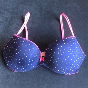 Victoria’s secret Demi-style padded bra, 34C